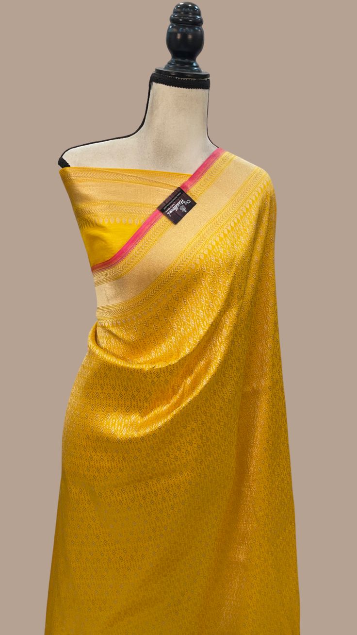 Pure Katan Silk Banarasi Handloom Saree - Tanchui Brocade