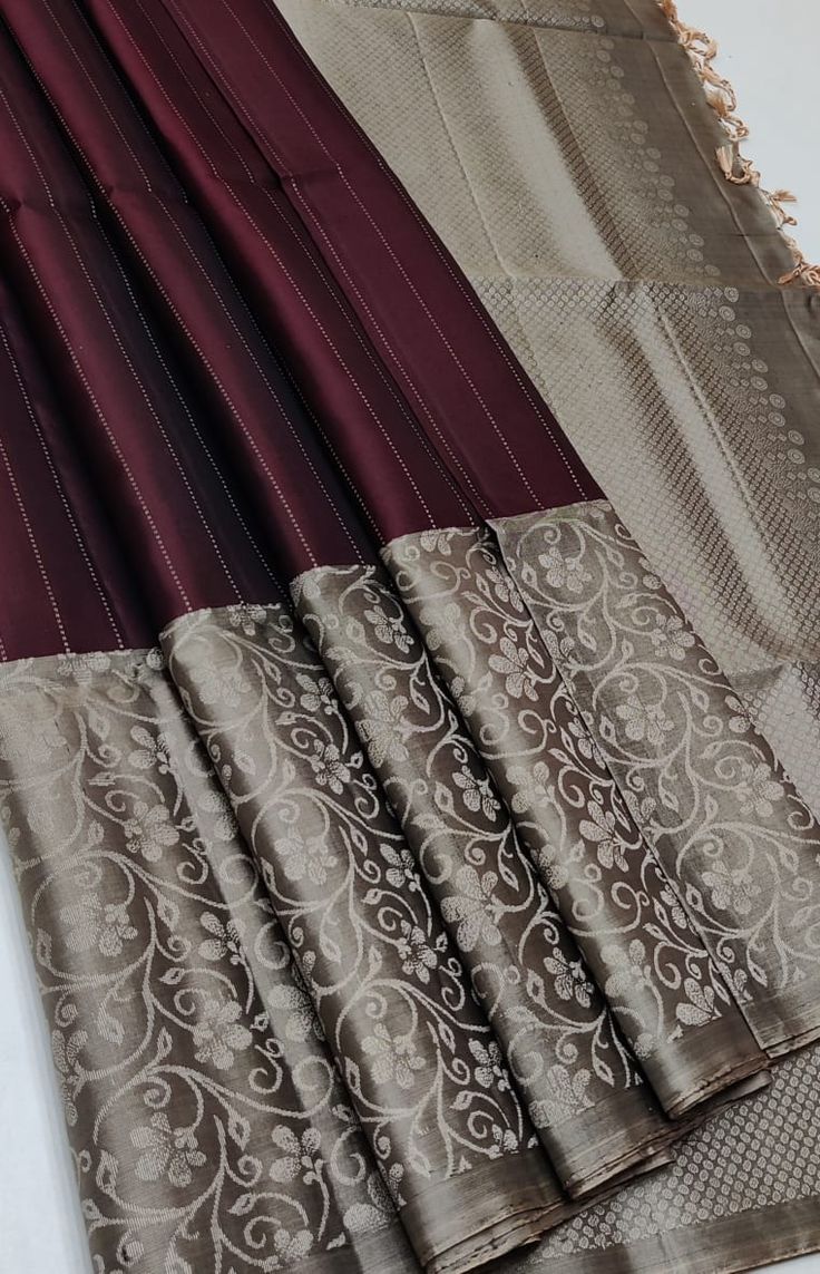 Pure handloom Double warp soft silk saree Turning…